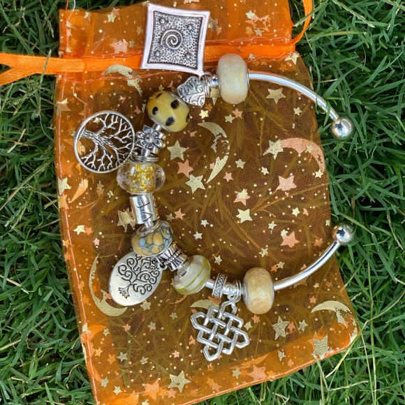 ORANGE GOLD is gorgeous - Picture 4 of 7